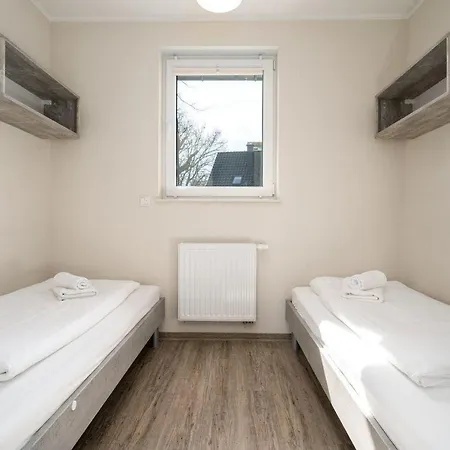 Strandhaus-1-eg דירה *