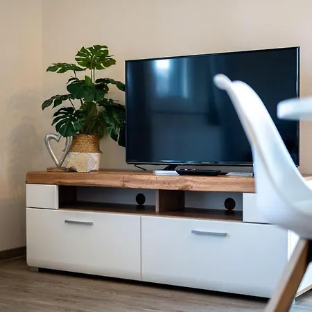 Strandhaus-1-eg דירה Marienfelde